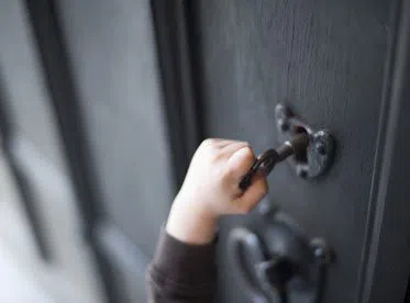 Locksmith Master Shop Thorofare, NJ 856-506-3215 - 7-Door-Unlock